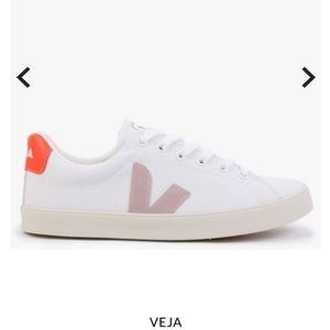Veja Canvas Esplar Sneakers